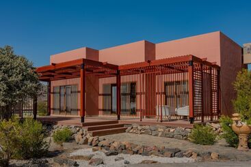 هتل Sahab Resort And Spa
