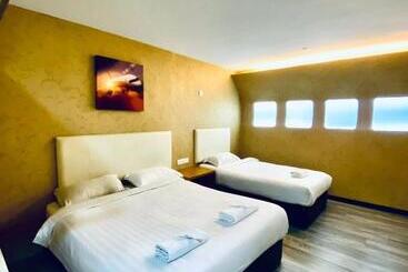 Sri Langit Hotel Klia