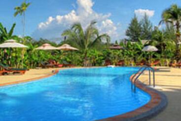 هتل Thailife Wellness & Meditation Resort  Sha Plus