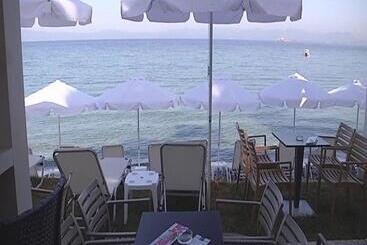 Mantinia Bay