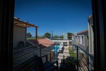 Mantinia Bay