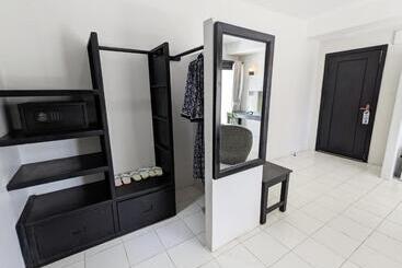 Mary Beach Hotel & Resort
