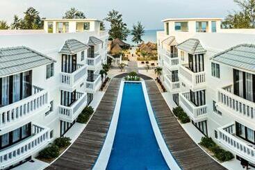 Mary Beach Hotel & Resort