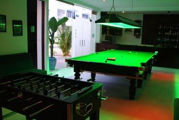 Mary Beach Hotel & Resort