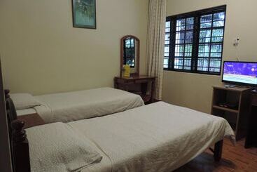 پانسیون Cameronian Inn