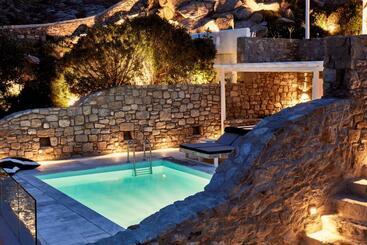 پانسیون Mykonos No5 Luxury Suites & Villas