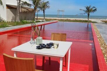 استراحتگاه Red Z The Ocean