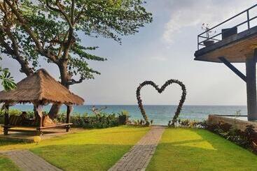 استراحتگاه Sunsethouselombok