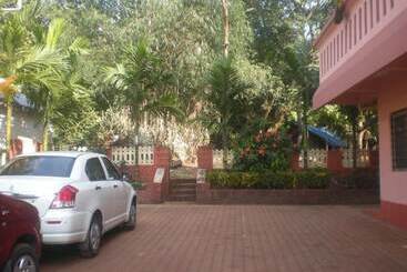 فندق Atithi Lodge