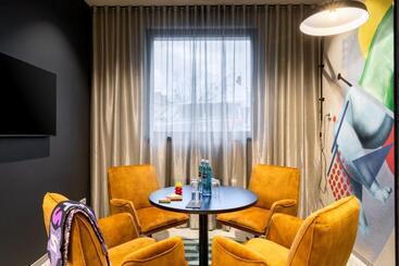Hotel Moxy Dortmund City