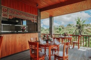 هتل Yanyan Resort Ubud