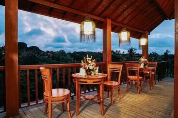 هتل Yanyan Resort Ubud