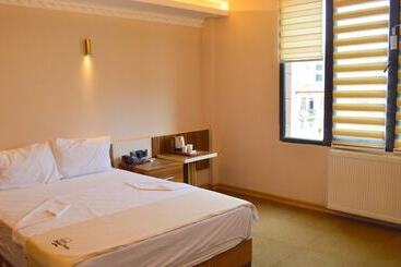 پانسیون Osmanli Pasa Otel Konaklama