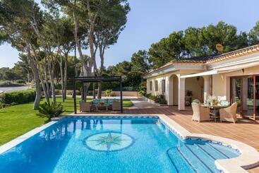 Luxurious Villa Sol De Mallorca - Sol de Mallorca