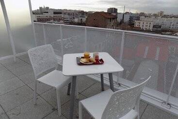 هتل B&b Home Paris Mairie De Saint Ouen