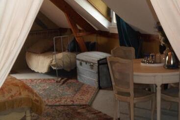 تختخواب و صبحانه Les Chambres De Pontfol   Chambres D Hôtes   Guest House