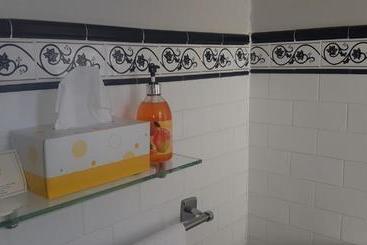 تختخواب و صبحانه Verona Guest House