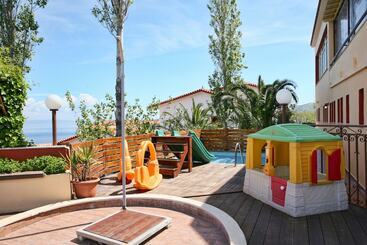 هتل Belvedere Aeolis