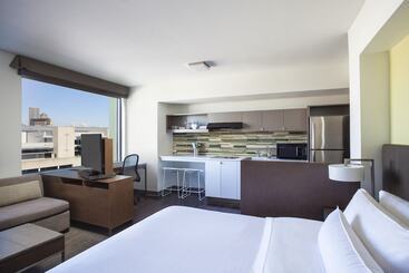 هتل Element Boston Seaport District