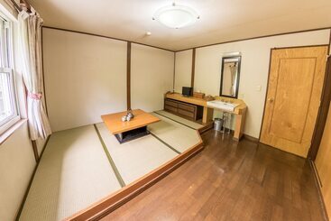 هتل Jam Lodge Niseko