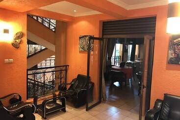 هتل Kwetu Residence Inn