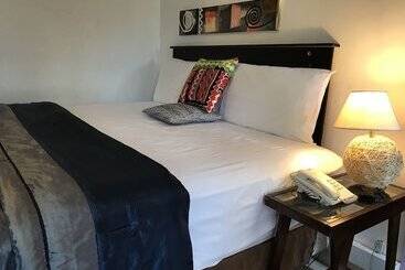 هتل Kwetu Residence Inn