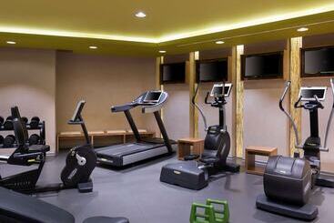 هتل Mercure Moscow Paveletskaya