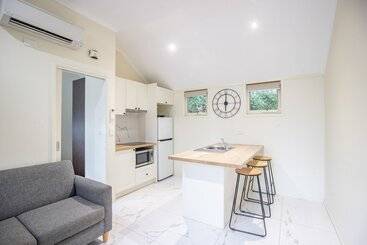 هتل Nrma Bright Holiday Park