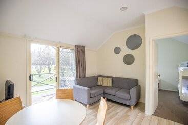 هتل Nrma Bright Holiday Park
