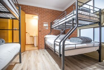 هتل Nrma Bright Holiday Park