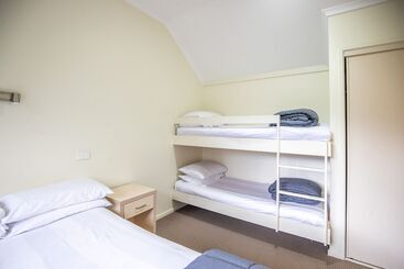 هتل Nrma Bright Holiday Park