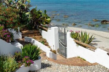 Residence Albatros - Briatico