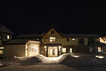 هتل Resort Inn North Country