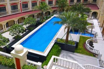 هتل Wyndham Foshan Shunde