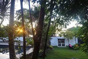 La Pernela Beachfront Resort