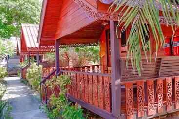 Lipe Power Beach Resort