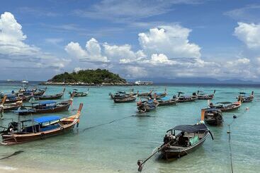 Lipe Power Beach Resort