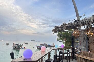 Lipe Power Beach Resort
