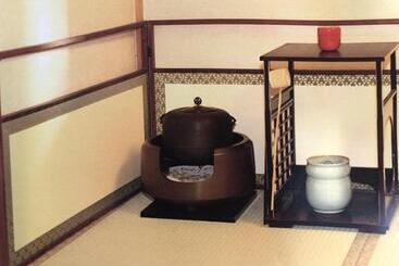 Nishiyama Ryokan   Established In 1953