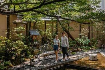 Nishiyama Ryokan   Established In 1953