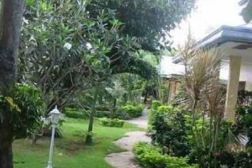 پانسیون Lapu Lapu Cottages & Restaurant