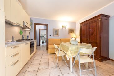 Residence Gardasee Apartments With Lake View