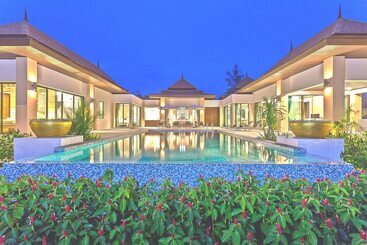 استراحتگاه Ataman Luxury Villas