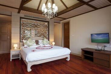استراحتگاه Ataman Luxury Villas