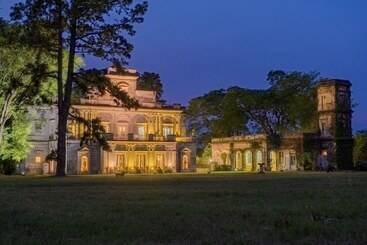هتل Palacio Santa Candida
