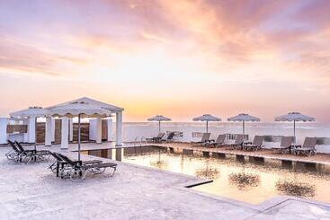 هتل Viva Tourismo Resort Naturist Club