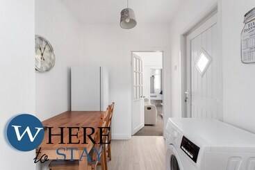 اقامتگاه Wheretostay Entire 3bed House