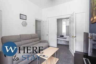 اقامتگاه Wheretostay Entire 3bed House