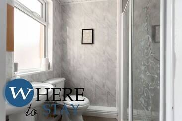 اقامتگاه Wheretostay Entire 3bed House