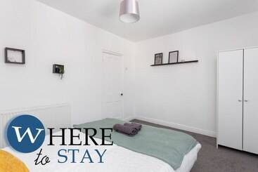 اقامتگاه Wheretostay Entire 3bed House